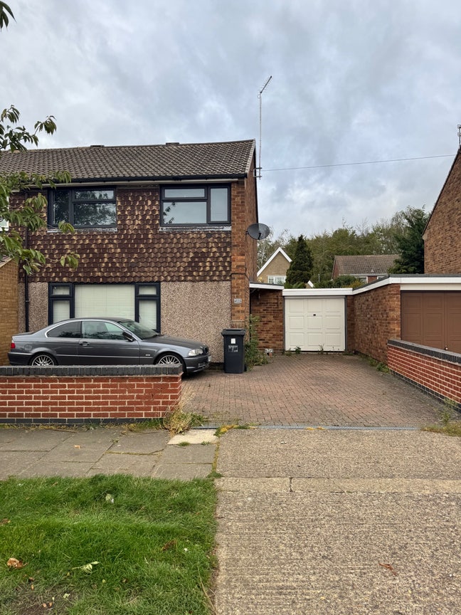 Semi detached Double bedroom&Single bedroom  Main Photo