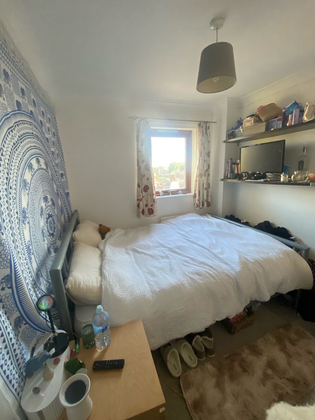 Beautiful room in hackney downs Main Photo