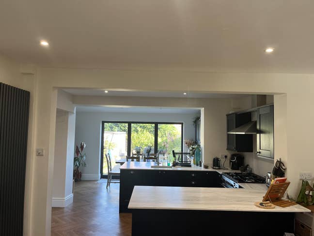 Fully furnished double In Bedmister area  Main Photo