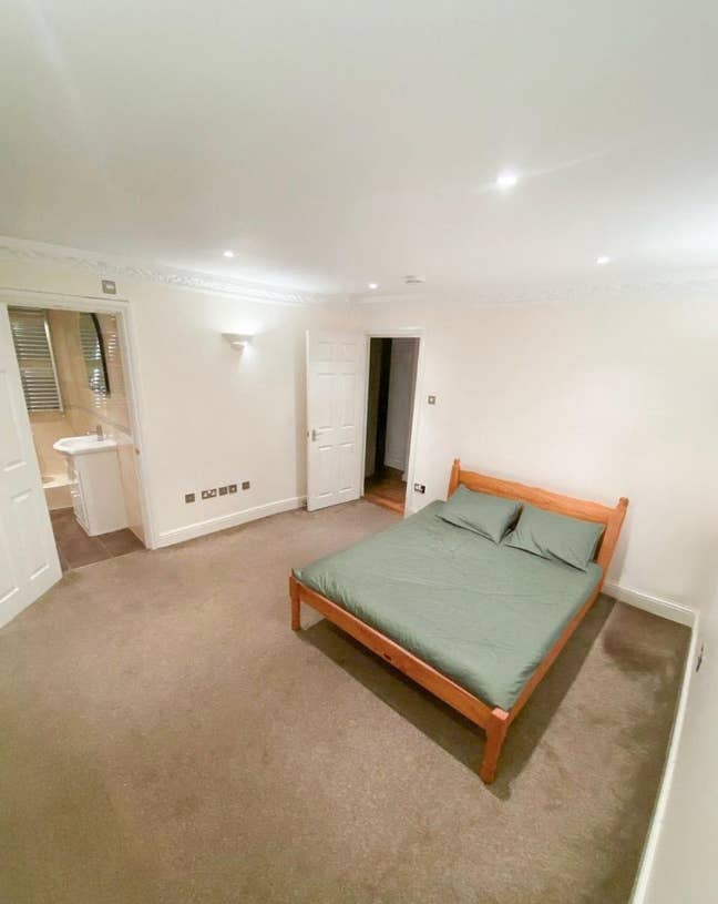 2 Double Rooms in Greenwich Main Photo
