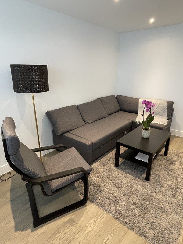 Cosy Fully Furnished New Apartment in Town Centre Main Photo