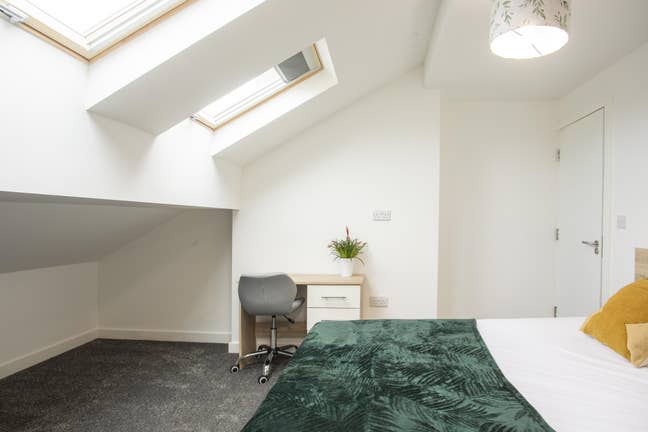 Luxury Living in Wigan! Main Photo