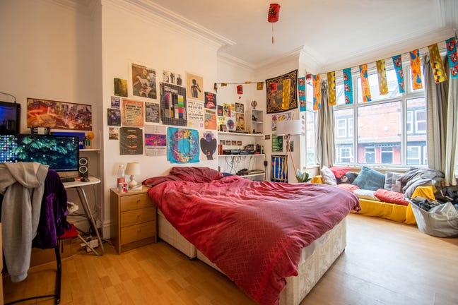 Double Rooms in Hyde Park - Student Only Main Photo