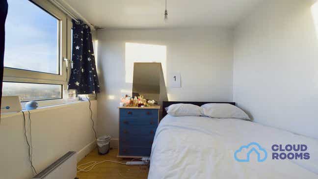 🔥WOW PRICE Bright Room🔥5Mins To Stnt🔥Balcony🔥 Main Photo