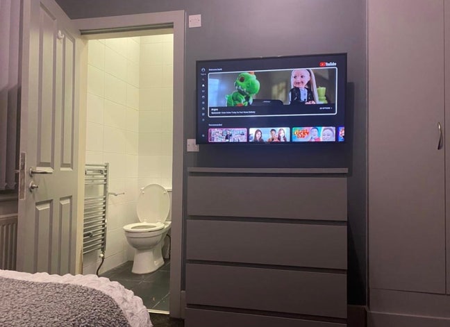 Ensuite - No Deposit Option Available Main Photo