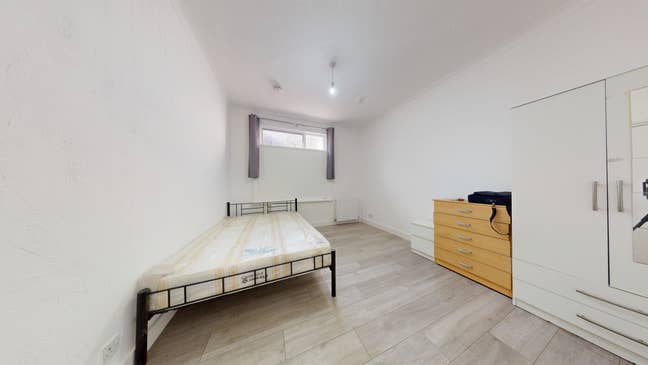Large Room In Dollis Hill, All Bill Inclu,£820 PCM Main Photo