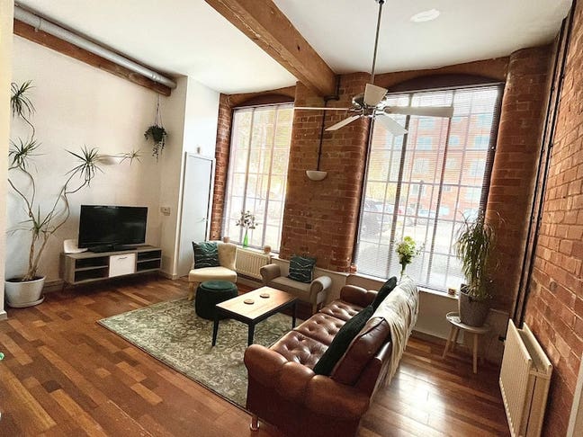 Charming 2 Bed Apartment in Centre of Nottingham Main Photo
