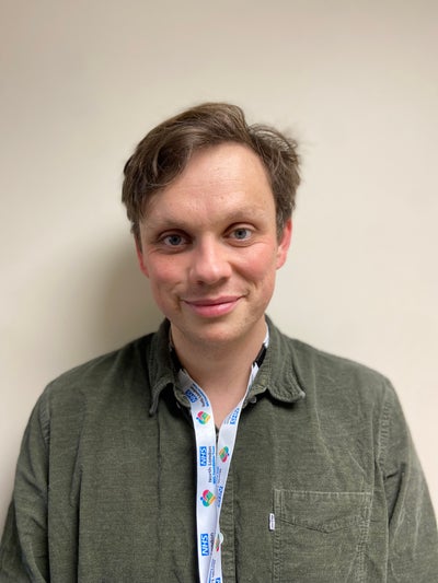 32m looking to rent in north London from May Main Photo