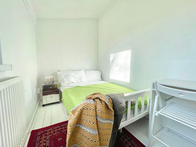 2 x DBL Rooms – Berkeley Walk, N7 , Ready to Move! Main Photo