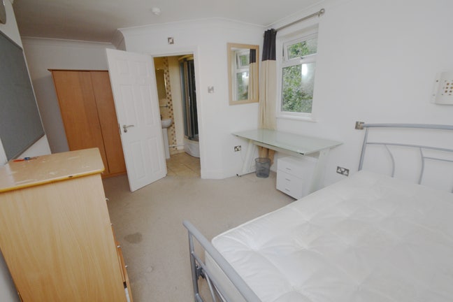 Student House Share - Kingswood Road, Fallowfield Main Photo
