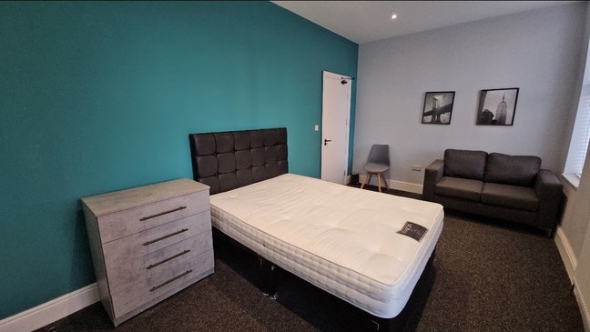 En suite rooms, Salford BILLS included, media city Main Photo