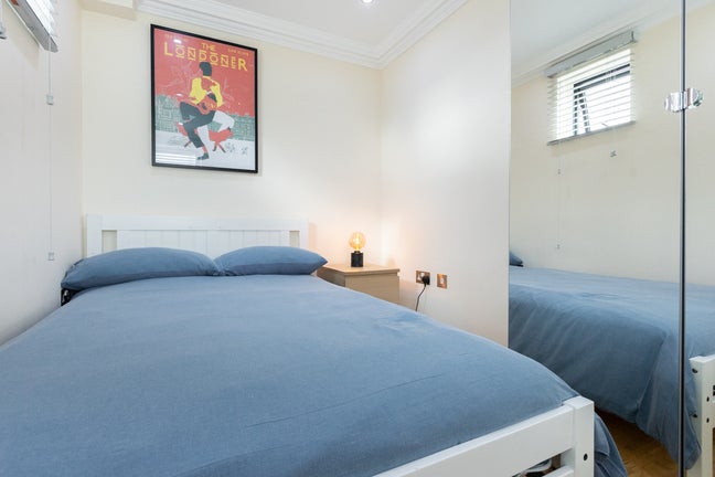 Lovely Double Room in Tottenham Hale Main Photo