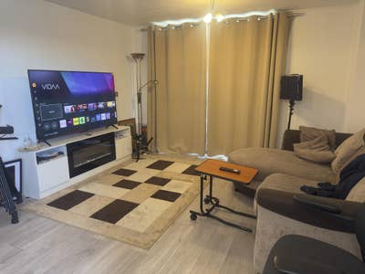 Double room available within the city centre Main Photo