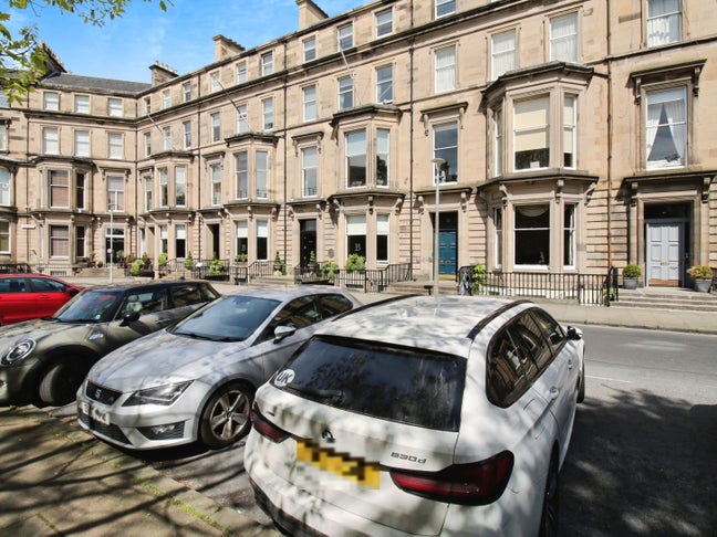 West End Drawing Room Flat, Ensuite Room Main Photo