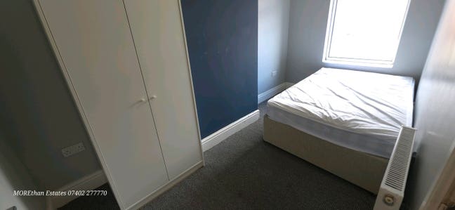 Rooms, Bills inc, Near Salford, Bolton, Transport  Main Photo