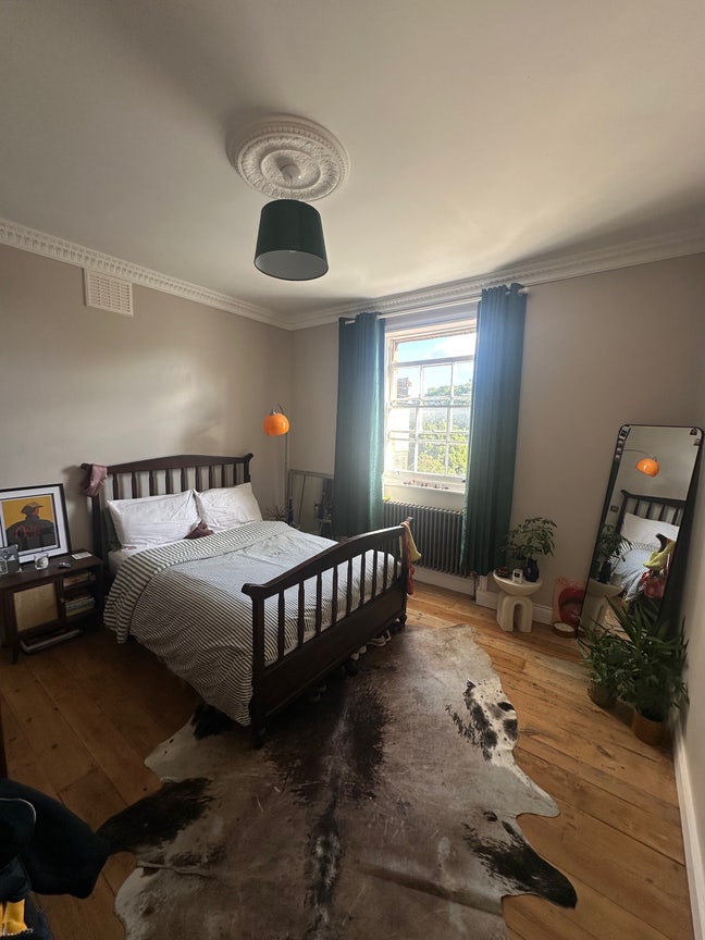 ✨ 10 Week Sublet in Clapham Common - Girls Only ✨ Main Photo