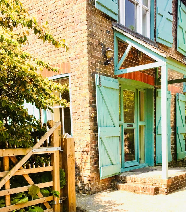 One bedroomed cottage bills incl. Main Photo