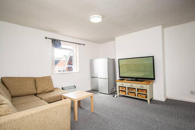 Close to QMC & UoN – Ideal Location NG7 Main Photo