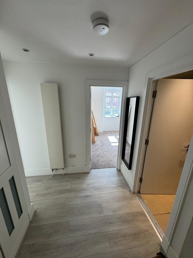1 Bed Flat Bernhard House Main Photo