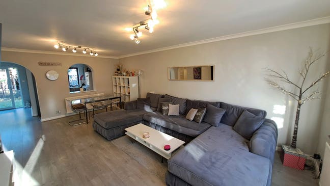 Whole property for rent  Main Photo