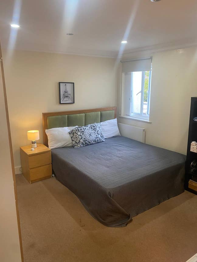 SPACIOUS Single Room-13 min walk to Northern Line Main Photo