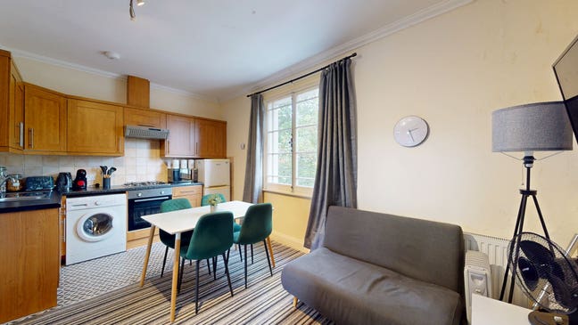 -Lovely 1 Bed Flat Bills Included in Islington Main Photo