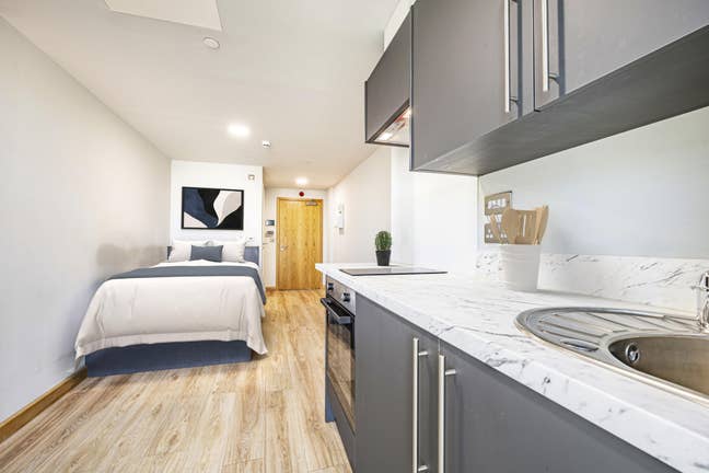 Modern Studios Available in Nottingham City Centre Main Photo