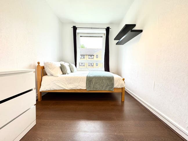 🐠Zone 1/2- 2 Fantastic Double Rooms-Be Fast🐠 Main Photo