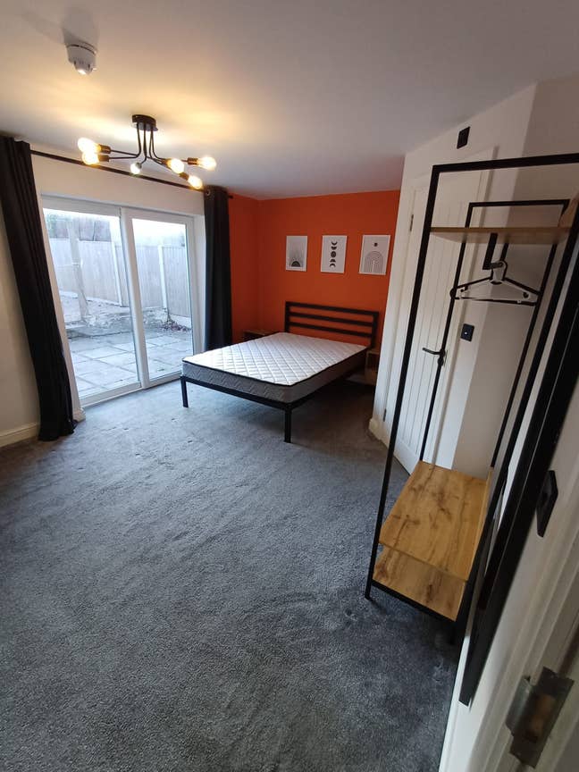 Double En Suite Room  Main Photo