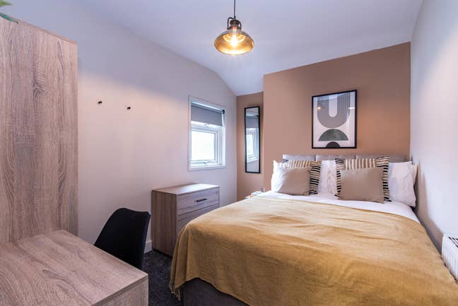 ✨ New Room Alert! - Failsworth Ensuite 🔥 Main Photo