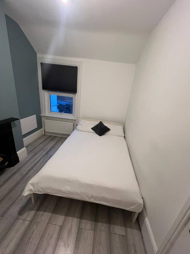 Amazing Room In Modern Decorated House Share Main Photo