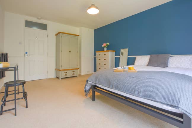 LOOK! Exceptional Share in Stoneygate (LE2) Main Photo