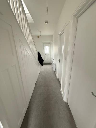  2 Double Bedsits to Let  Wembely (Chalf) Main Photo