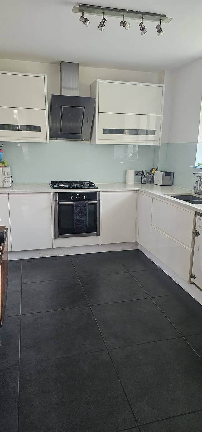 Clean and tidy double room Main Photo