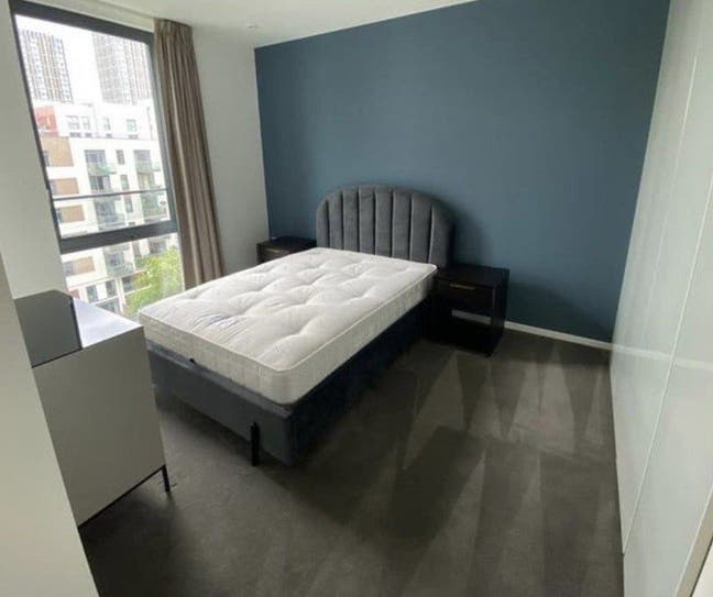 Large Double room with En-suite in Olympic Village Main Photo