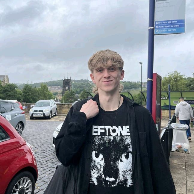 Professional Male seeks a double room Main Photo