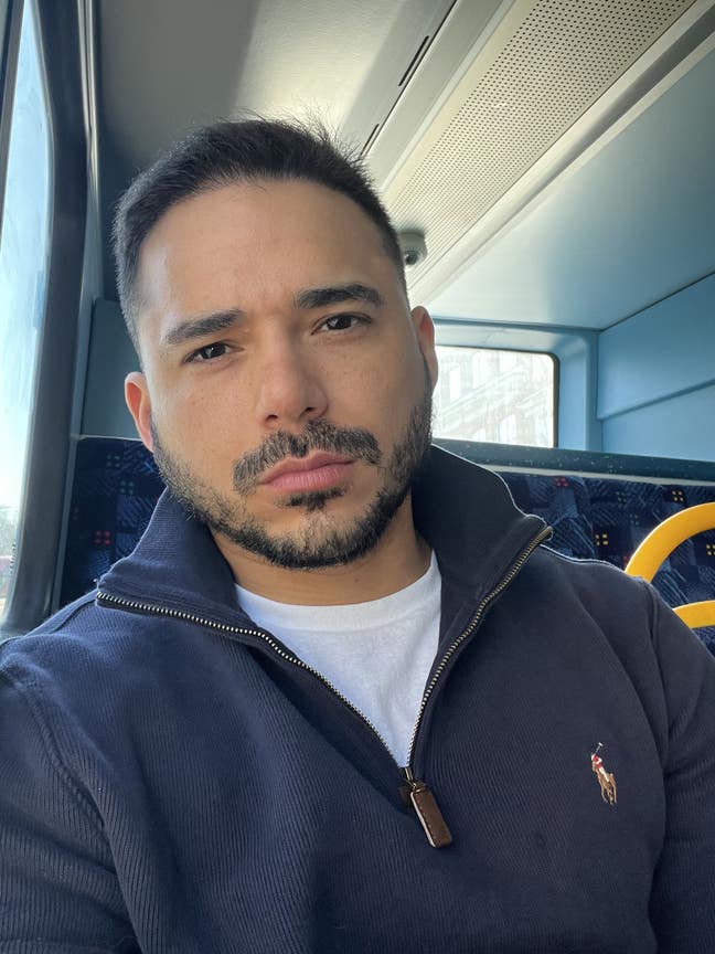 Looking for double room or a couple to rent a flat Main Photo