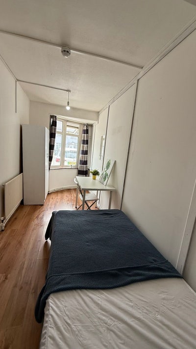 Wembley Central- Cheap Single Available Now Main Photo