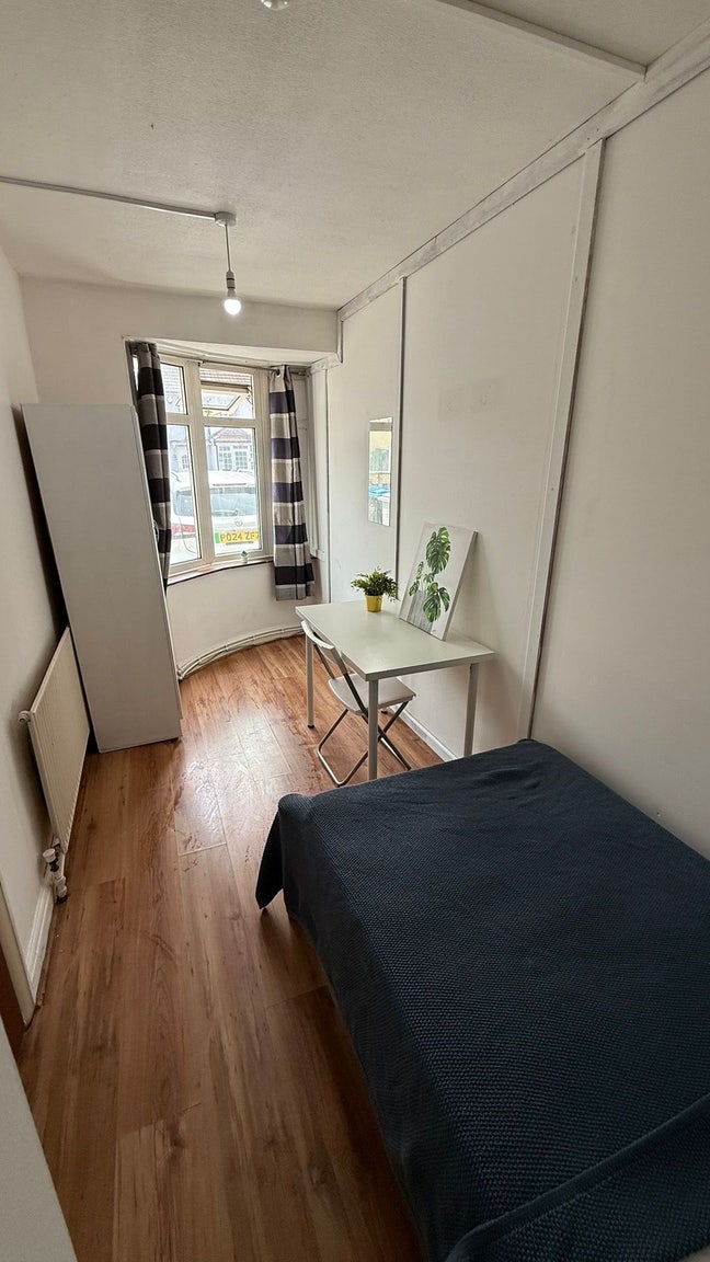 Wembley Central-Super Cheap Single Room All Incl Main Photo