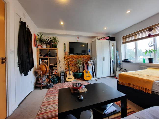 Ensuite Room Near Lewisham Station 🚇 |Furnished ✨ Main Photo
