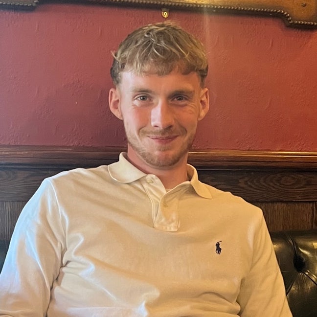 looking for a room to rent  Main Photo