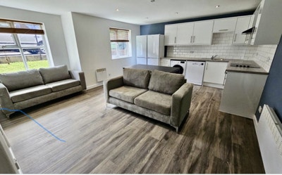 Modern Apartment Cardigan Road July Rooms Main Photo