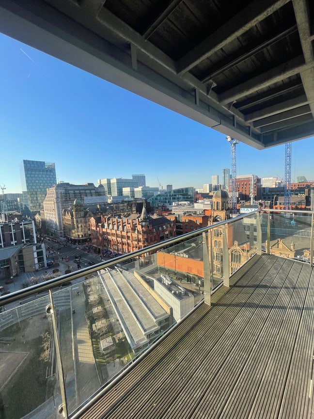 Flatmate Wanted for Spacious City Centre Apartment Main Photo