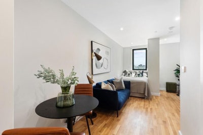 Studio Flat Main Photo