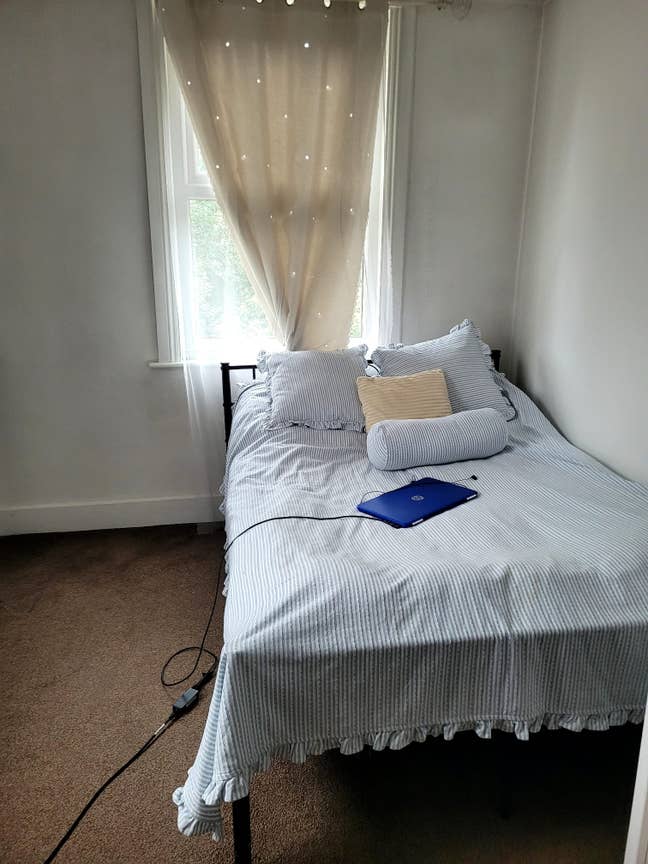 Double Room in East Ham Main Photo