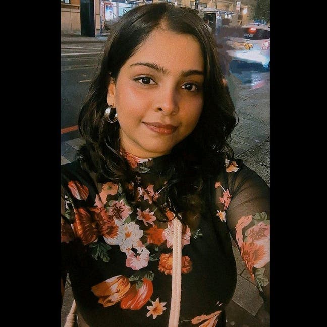 Professional Female seeks a double room Main Photo