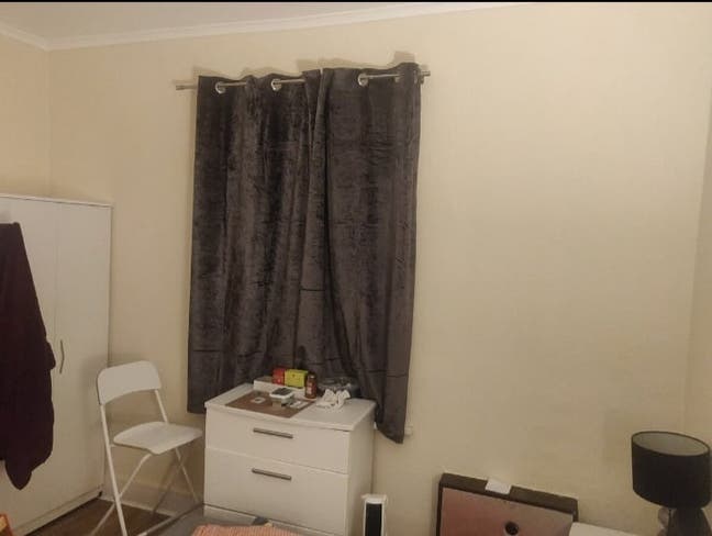 Double Room is available for rent - TW3 1LD Main Photo