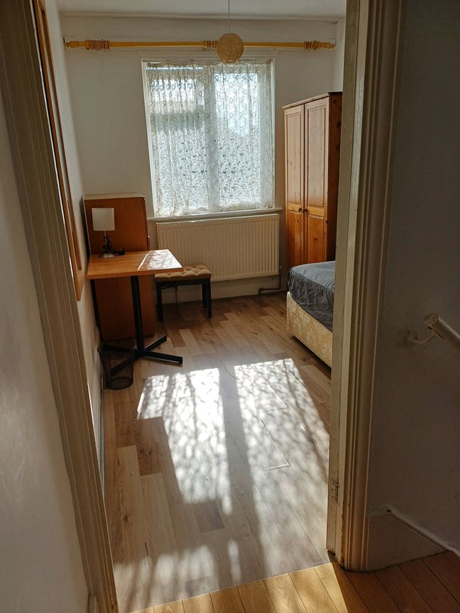 Spacious Single Room!! Main Photo