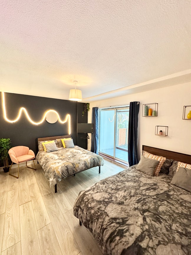 4 Bedrooms 5 minutes to King s Cross  Main Photo