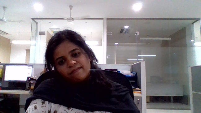 Professional Female seeks a single or double room Main Photo